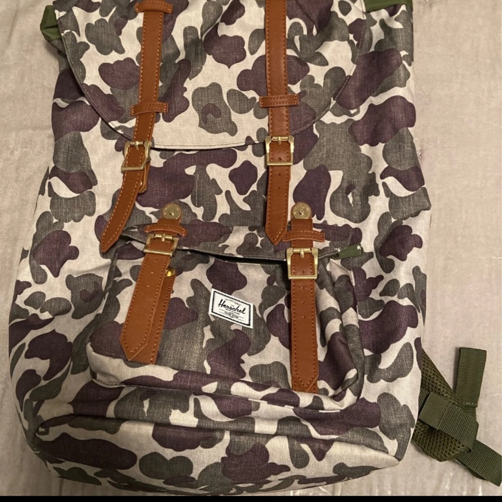 Herschel Little America Backback